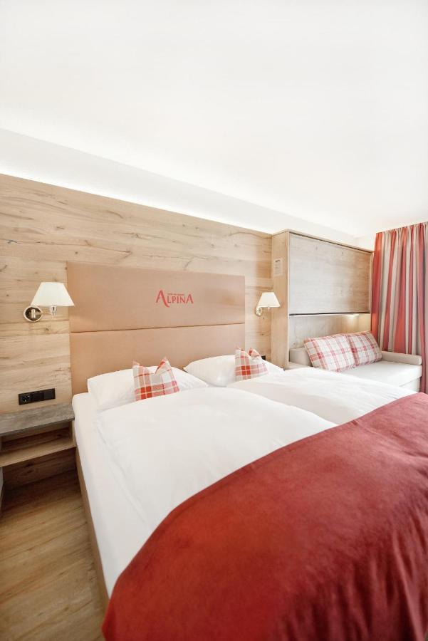 Hotel Alpina Superior Pettneu am Arlberg Extérieur photo