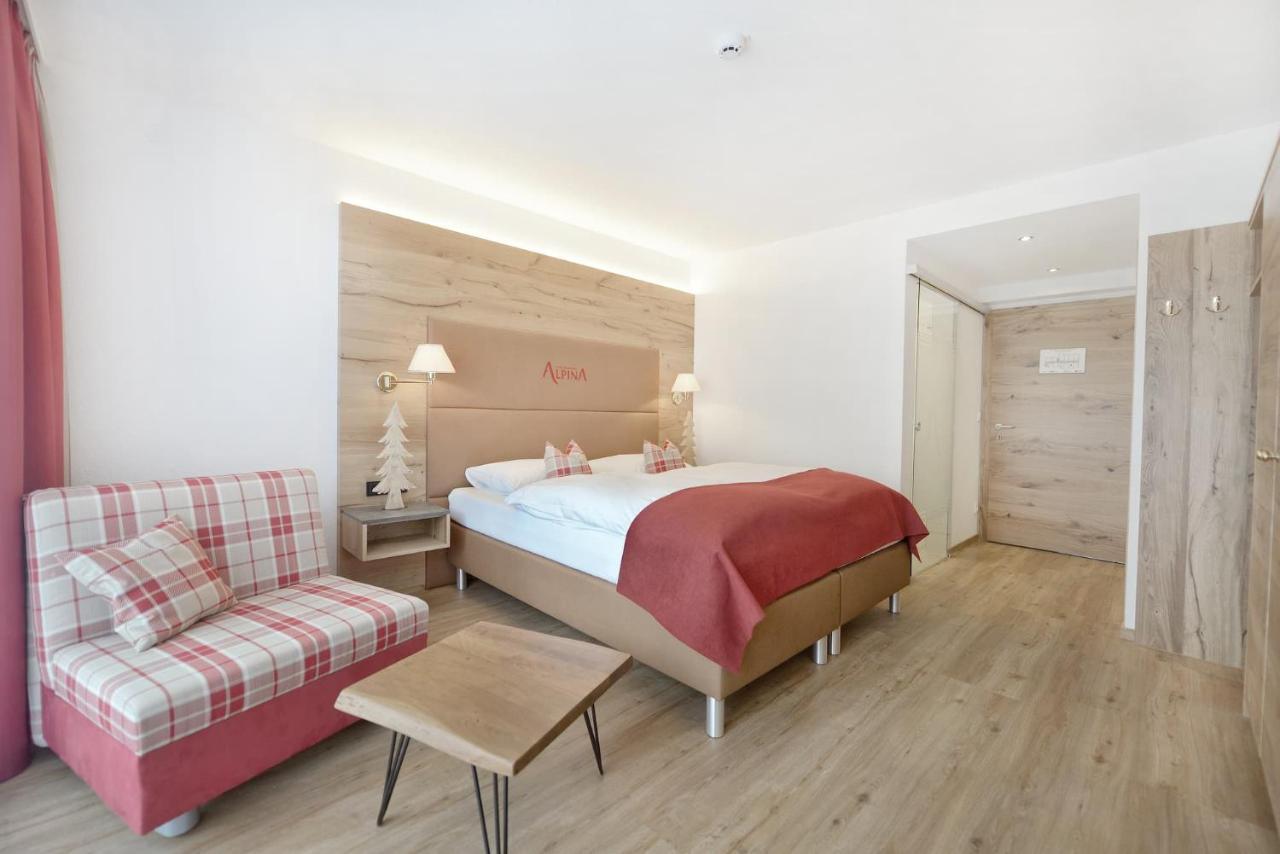 Hotel Alpina Superior Pettneu am Arlberg Extérieur photo