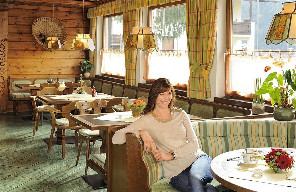 Hotel Alpina Superior Pettneu am Arlberg Extérieur photo